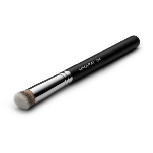 Concealer Brush No. 124 - Image 2