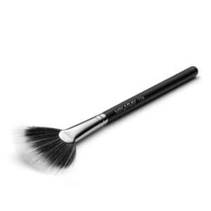 Fan Makeup Brush - Versatile Cosmetic Tool